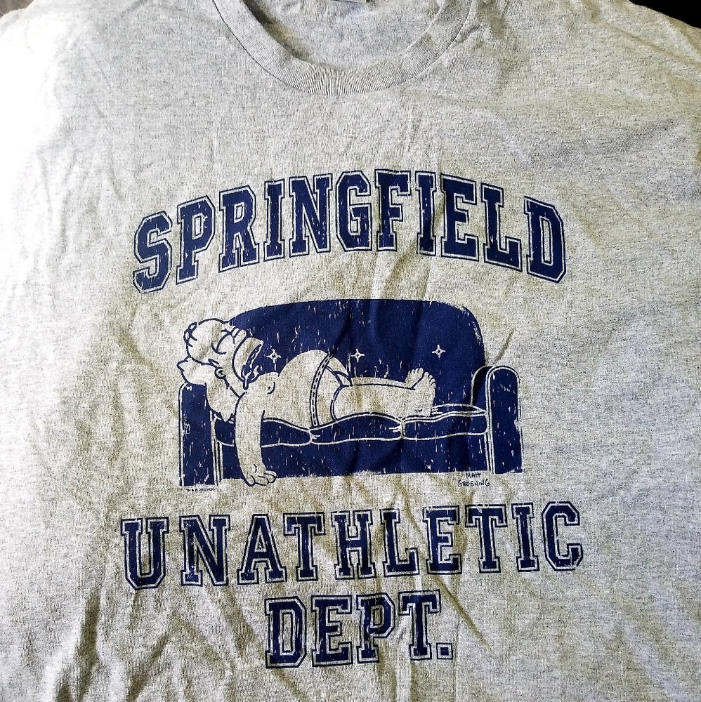 Simpsons graphic tee